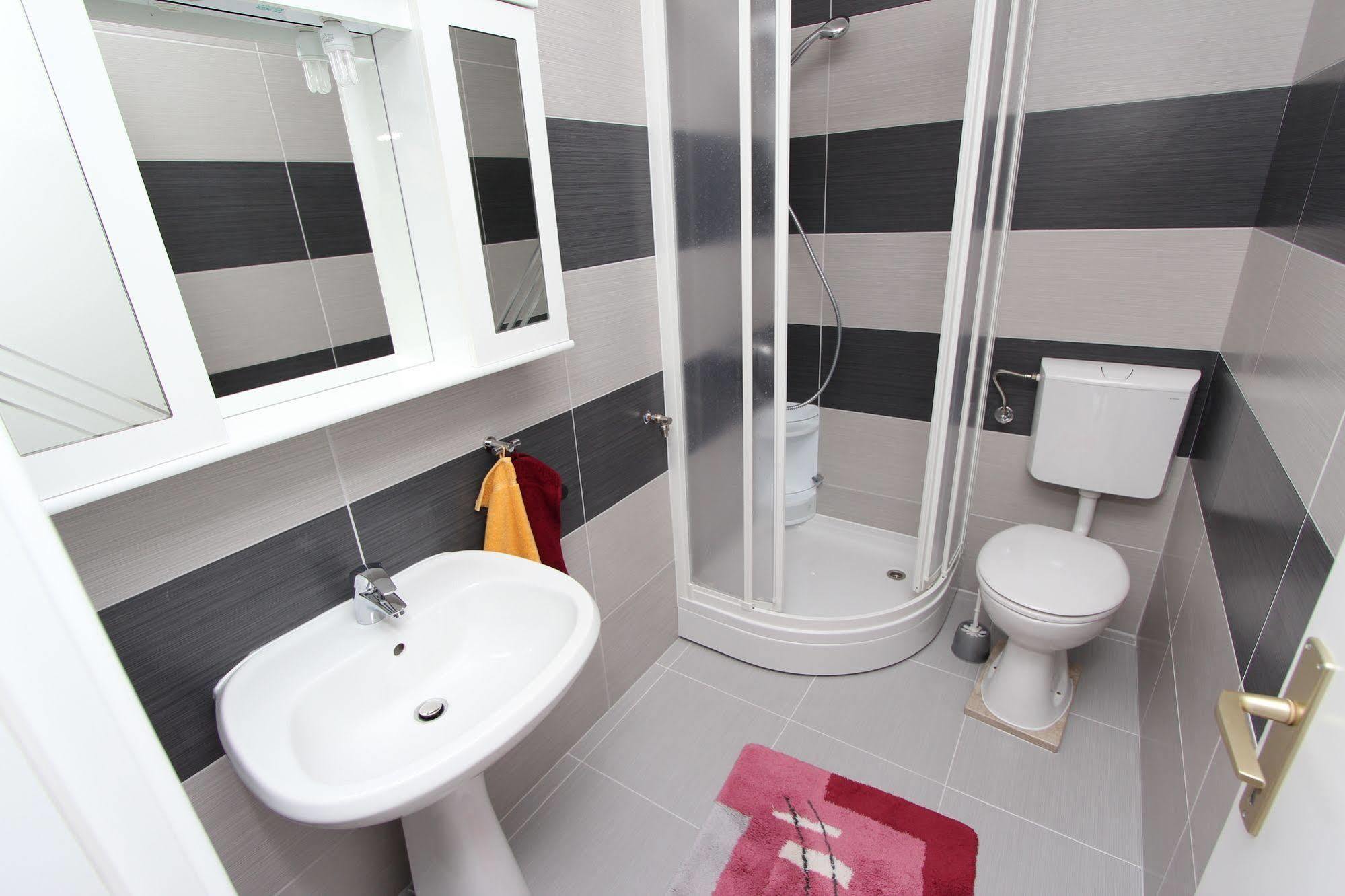 Rooms And Apartments Sally روفينج المظهر الخارجي الصورة