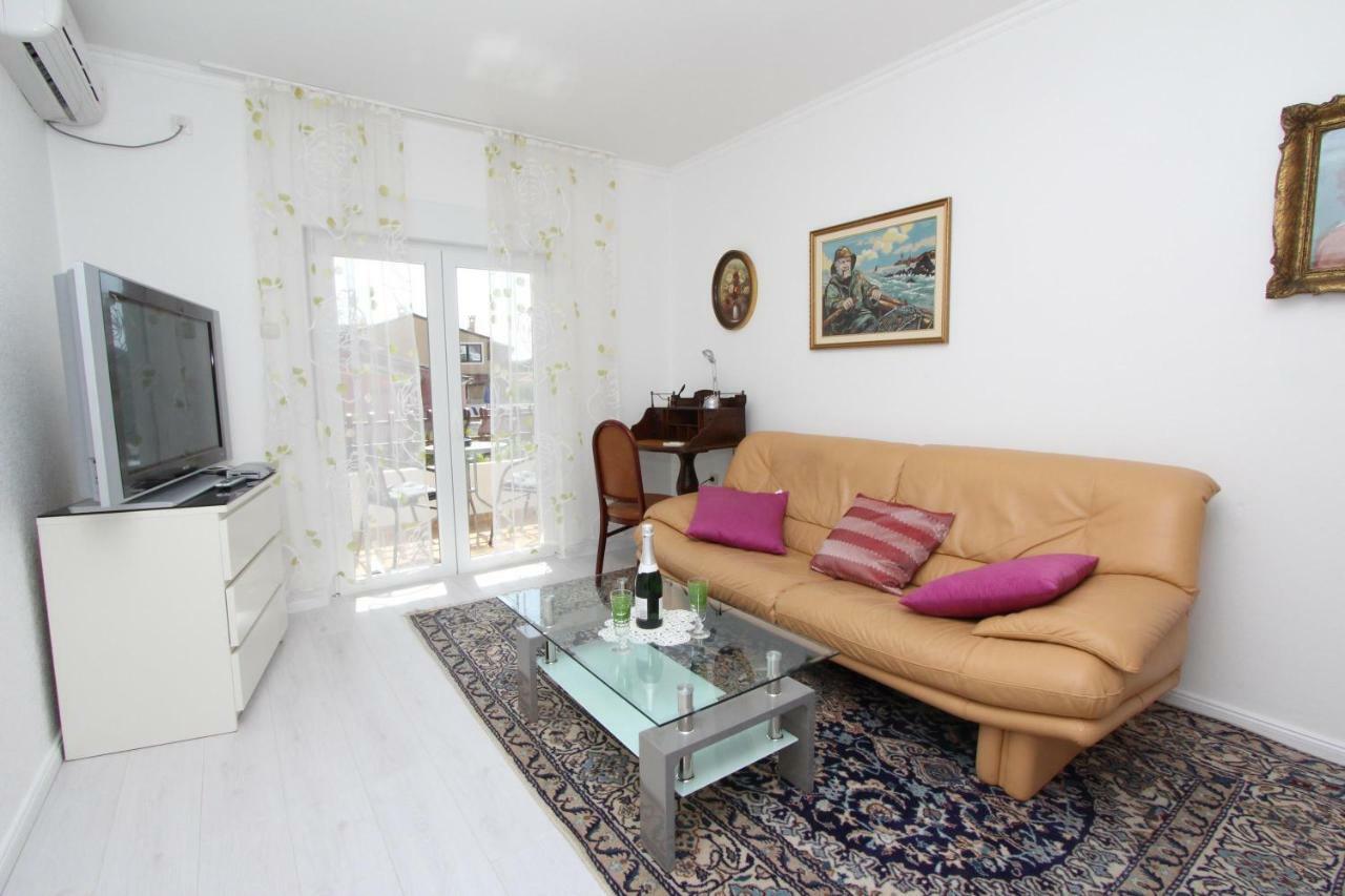 Rooms And Apartments Sally روفينج المظهر الخارجي الصورة